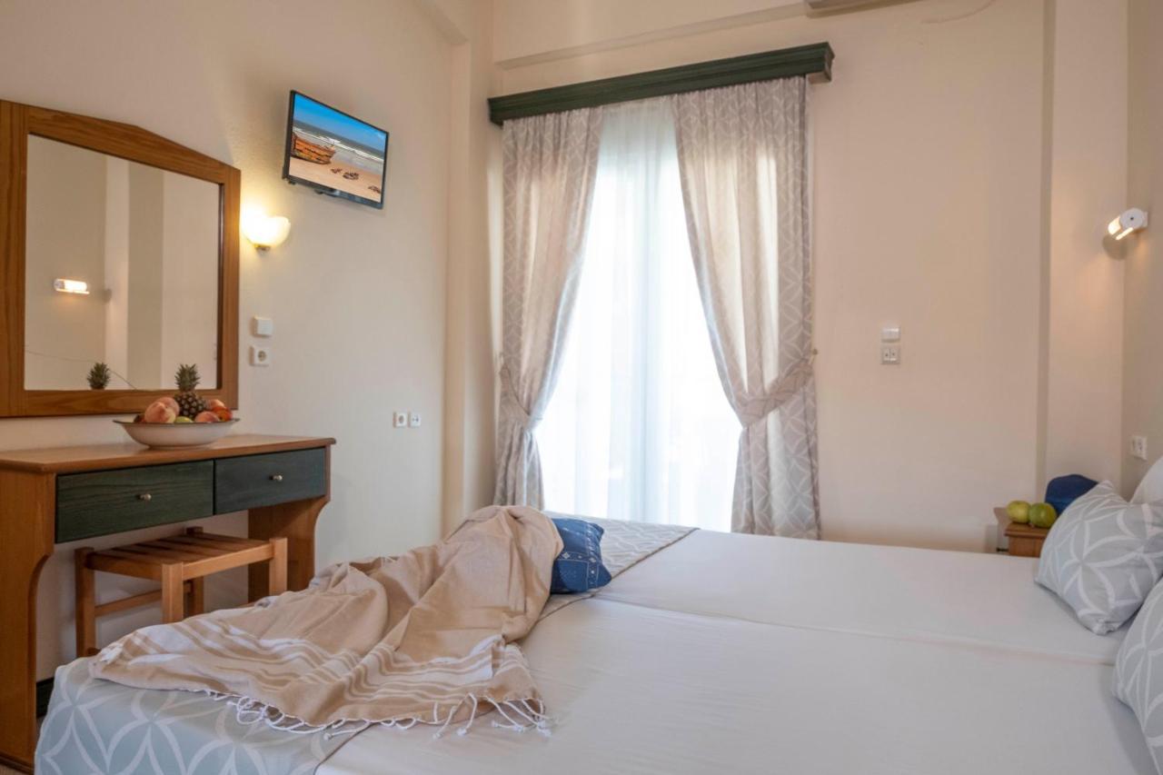 Aristides Hotel Fourka Zewnętrze zdjęcie