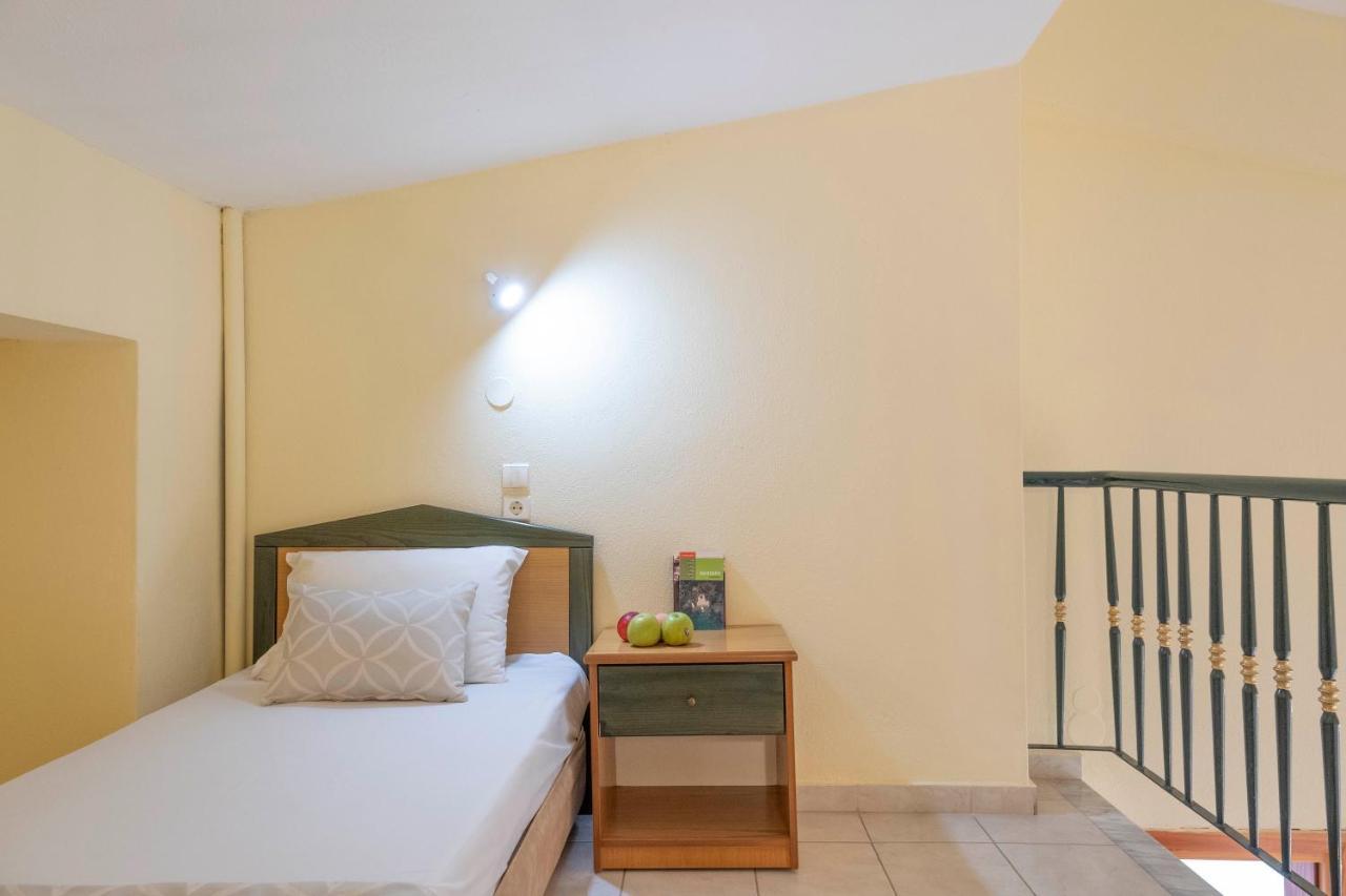 Aristides Hotel Fourka Zewnętrze zdjęcie